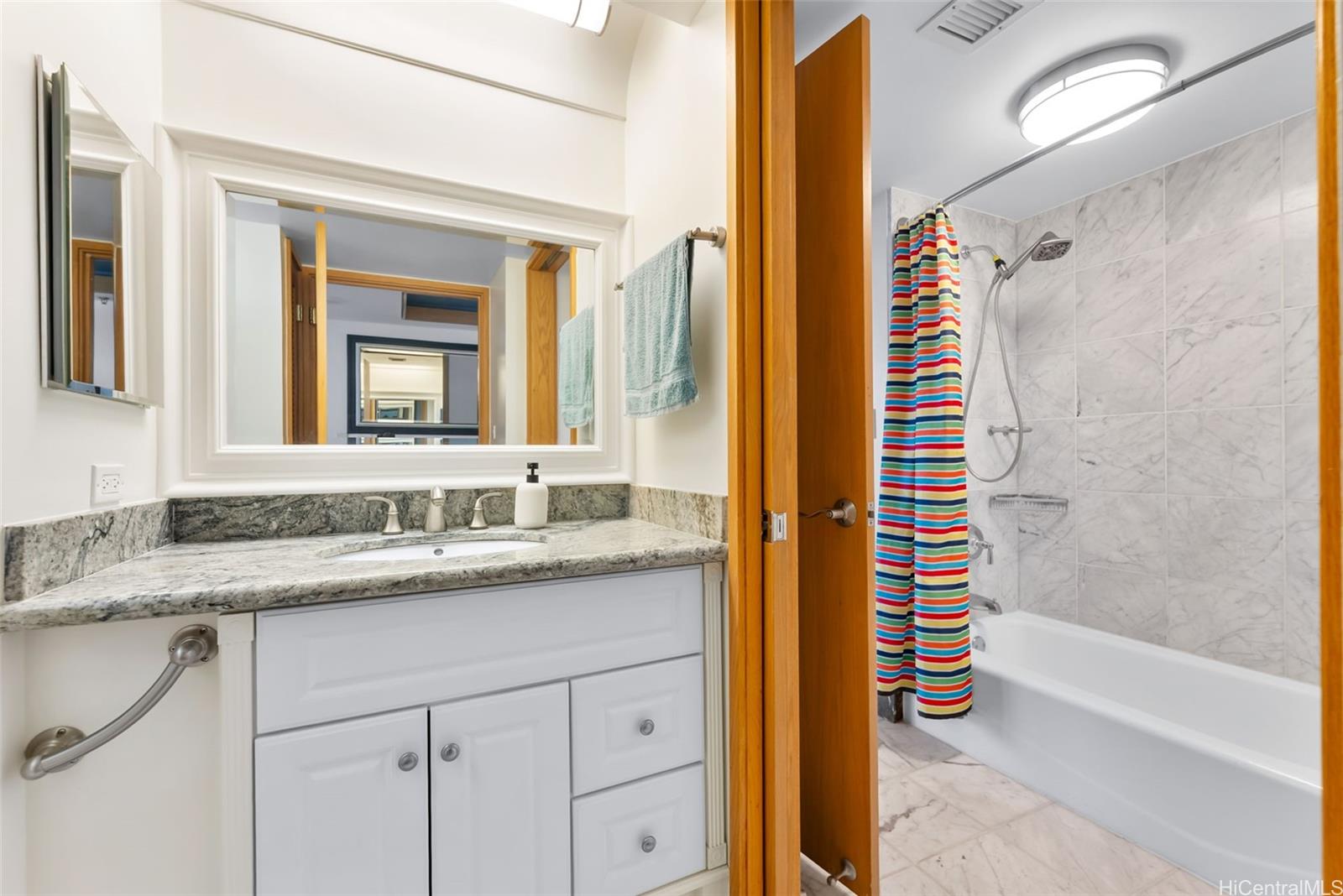 Waikiki Landmark condo # 1903, Honolulu, Hawaii - photo 17 of 25