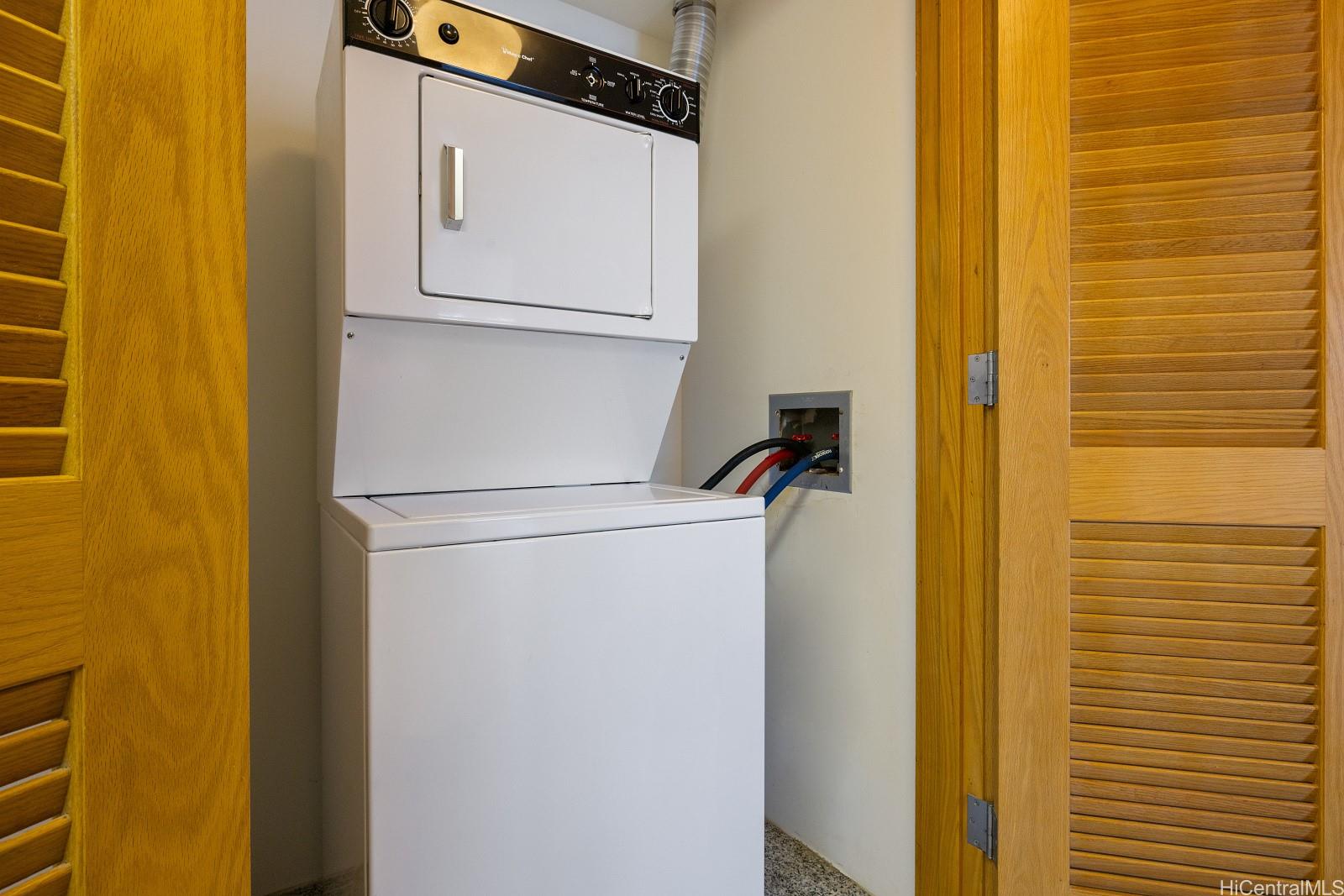 Waikiki Landmark condo # 2201 (Mauka Tower), Honolulu, Hawaii - photo 19 of 24