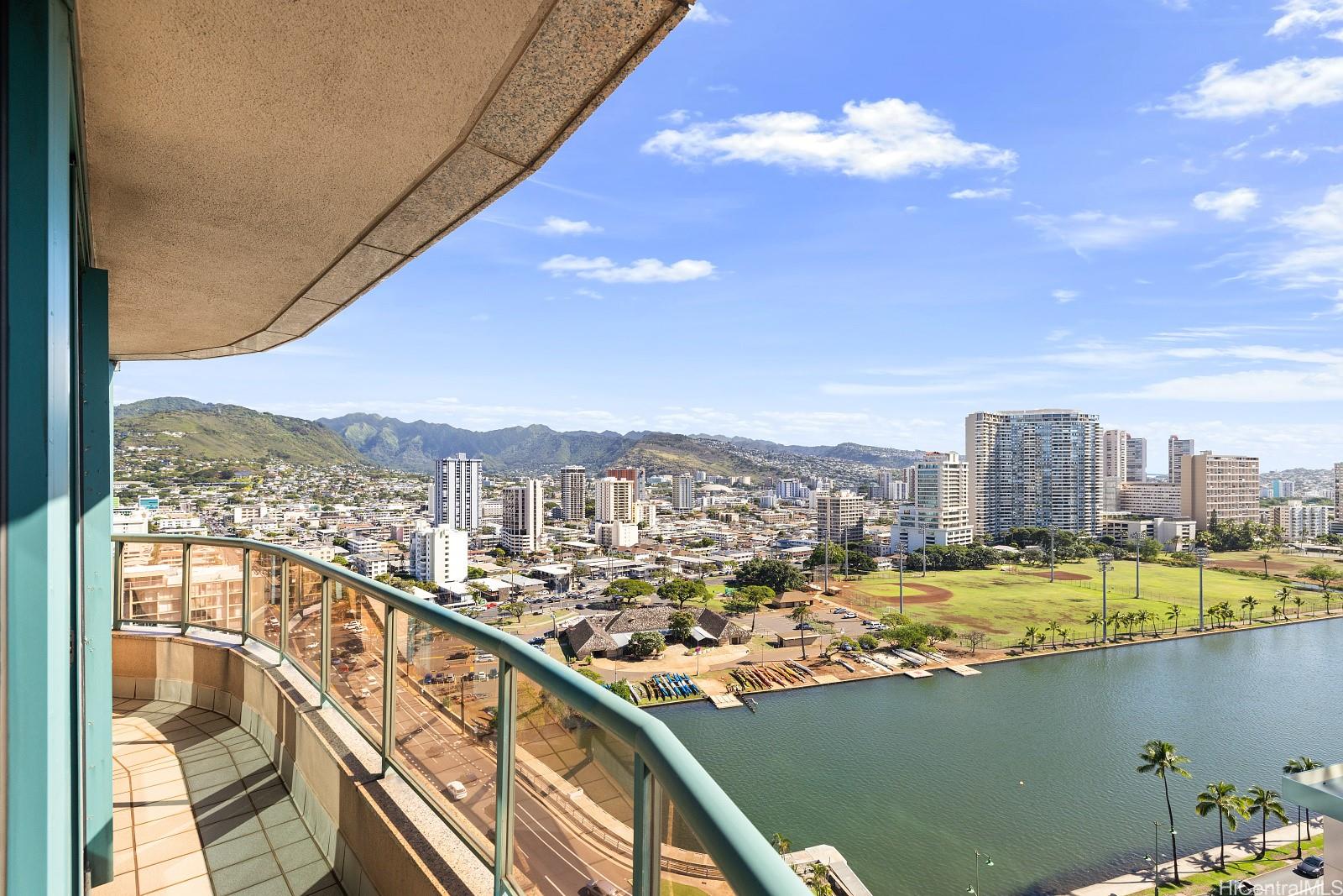 Waikiki Landmark condo # 2201 (Mauka Tower), Honolulu, Hawaii - photo 3 of 24