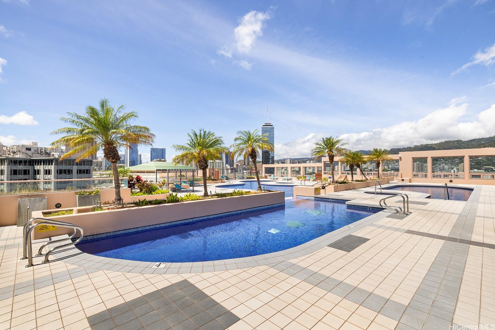 Waikiki Landmark condo # 2201 (Mauka Tower), Honolulu, Hawaii - photo 21 of 24