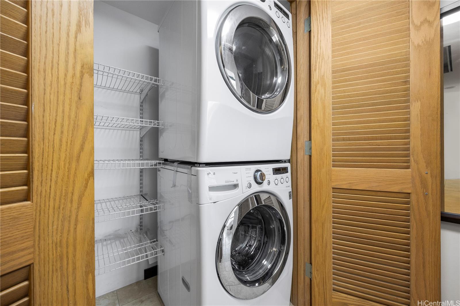 Waikiki Landmark condo # 2704, Honolulu, Hawaii - photo 16 of 25