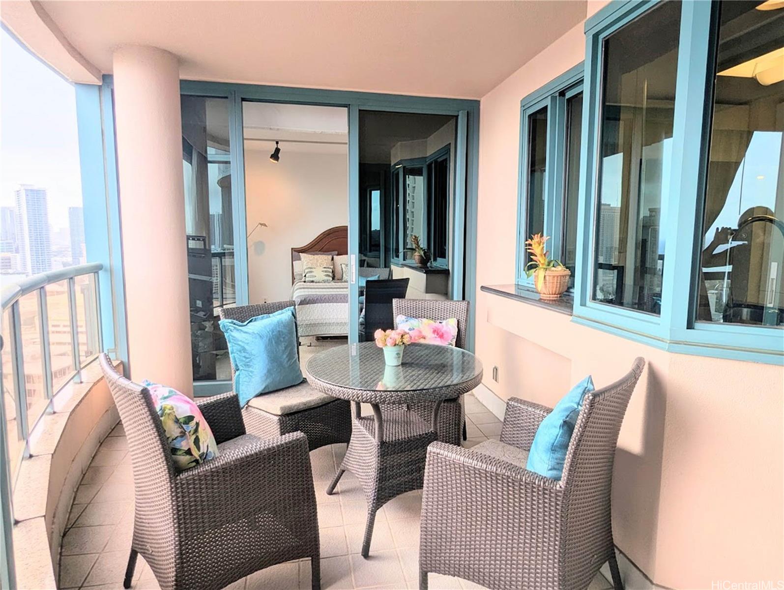 Waikiki Landmark condo # 3005, Honolulu, Hawaii - photo 9 of 25