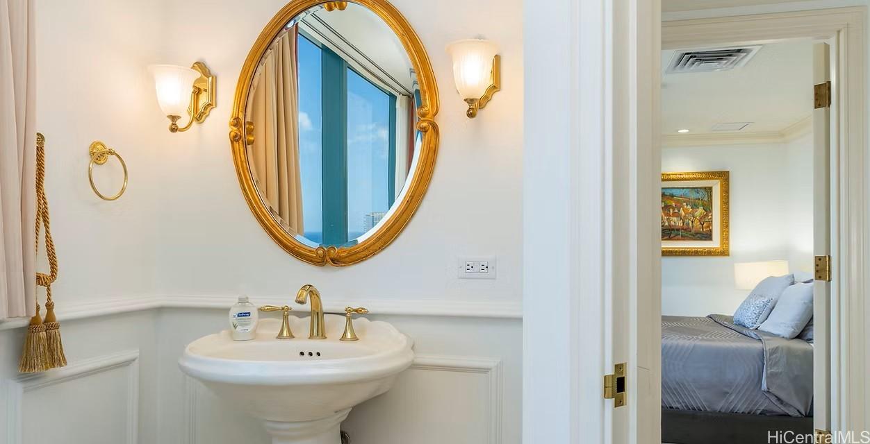 Waikiki Landmark condo # 3504, Honolulu, Hawaii - photo 13 of 25