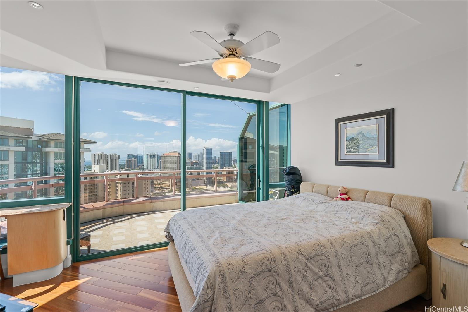 Waikiki Landmark condo # 3704, Honolulu, Hawaii - photo 14 of 22