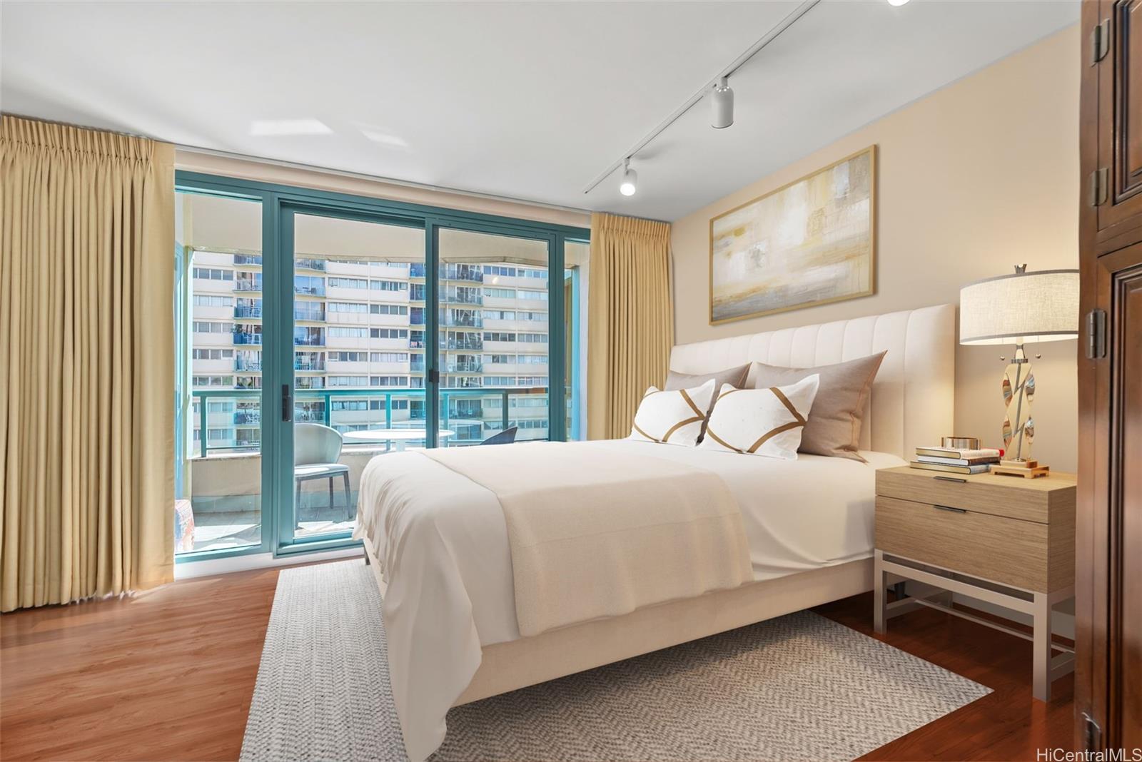 Waikiki Landmark condo # 907, Honolulu, Hawaii - photo 21 of 25