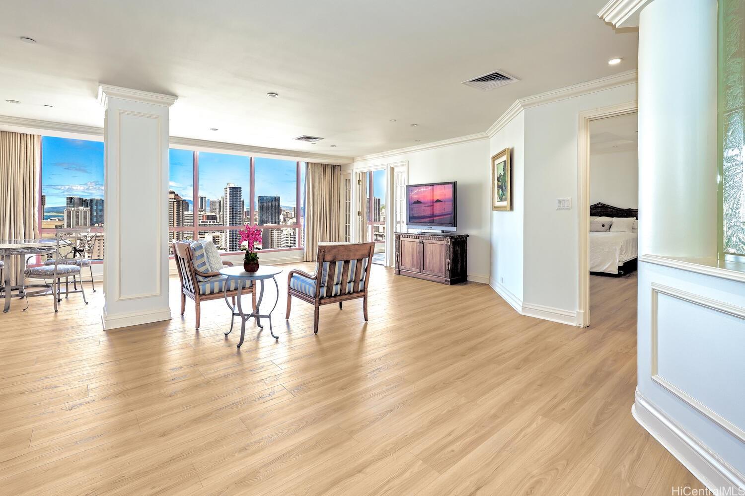 Waikiki Landmark condo # PH 3503, Honolulu, Hawaii - photo 8 of 25