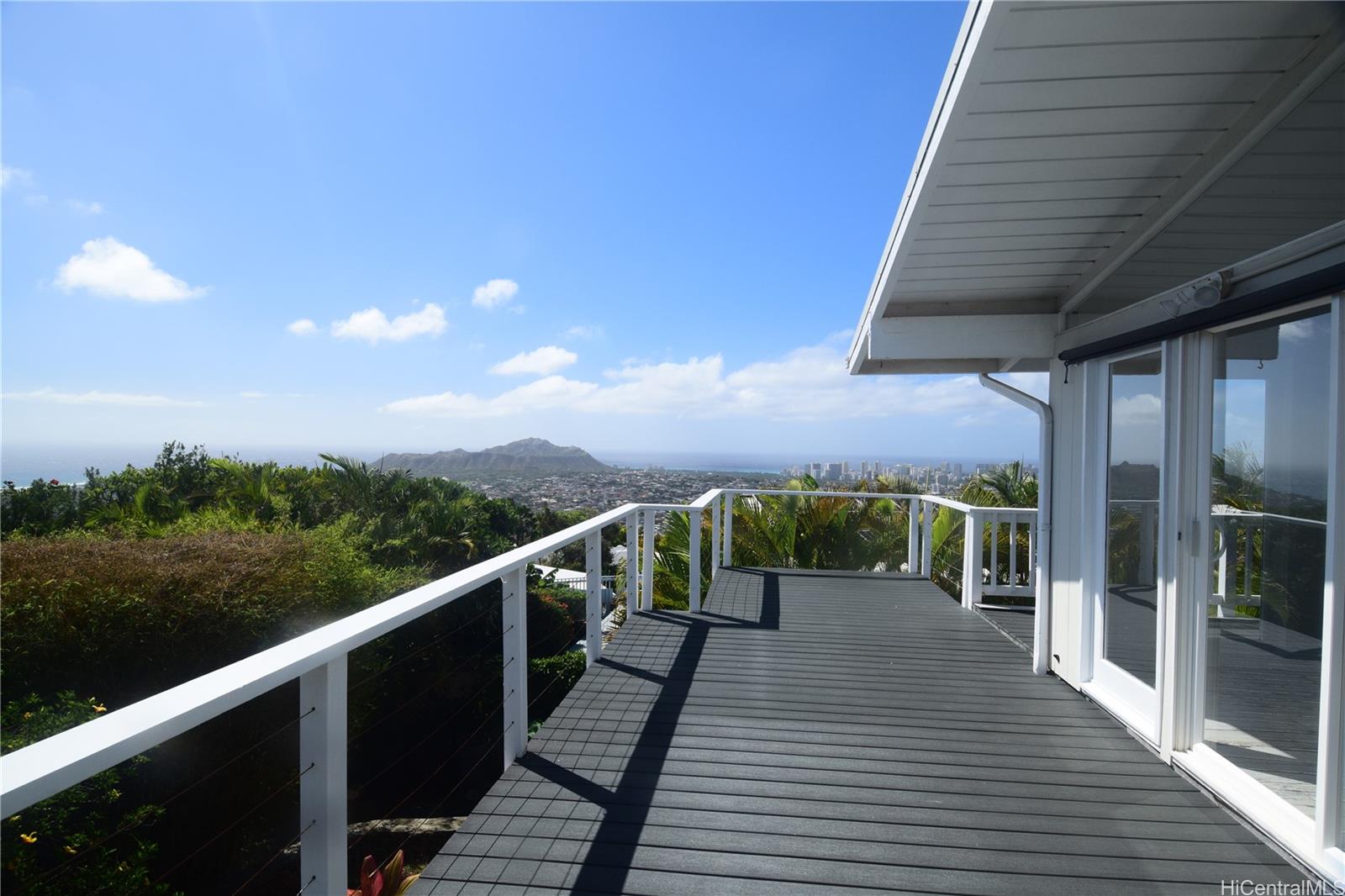 1889  Halekoa Drive Waialae Nui Rdge, Diamond Head home - photo 7 of 21