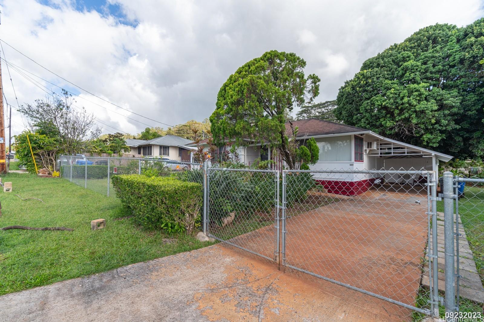 189 Karsten Dr Wahiawa Hawaii Rental