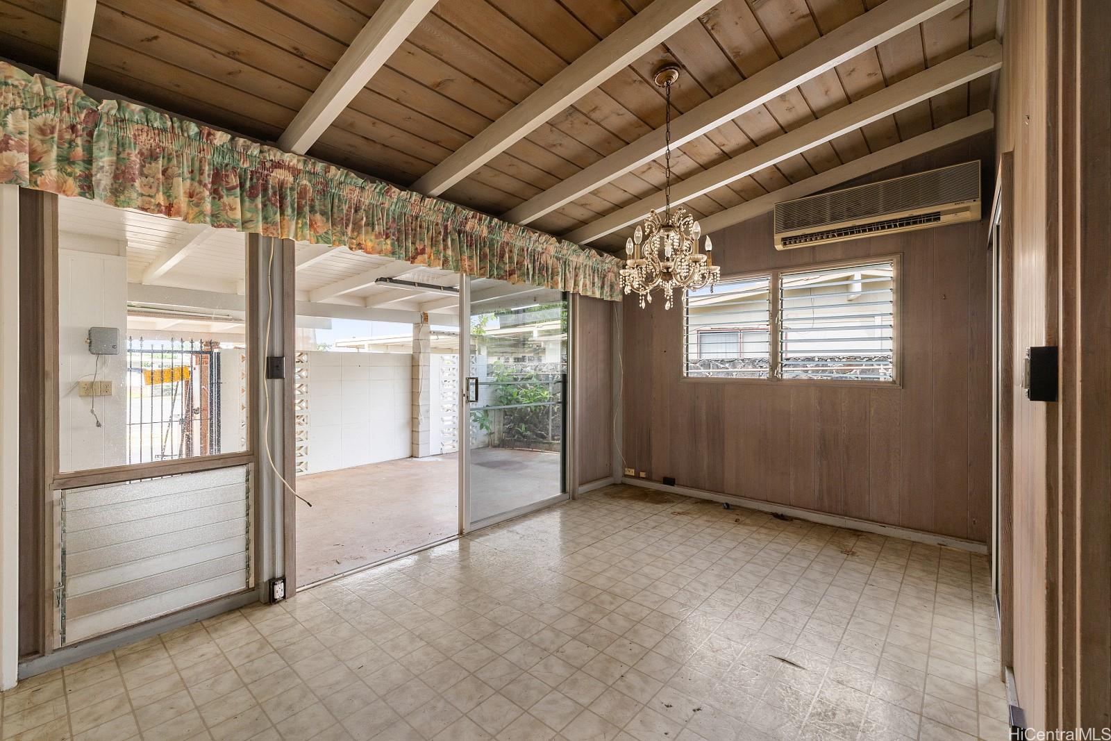 1892  Hookupa St Pearl City-upper, PearlCity home - photo 18 of 24