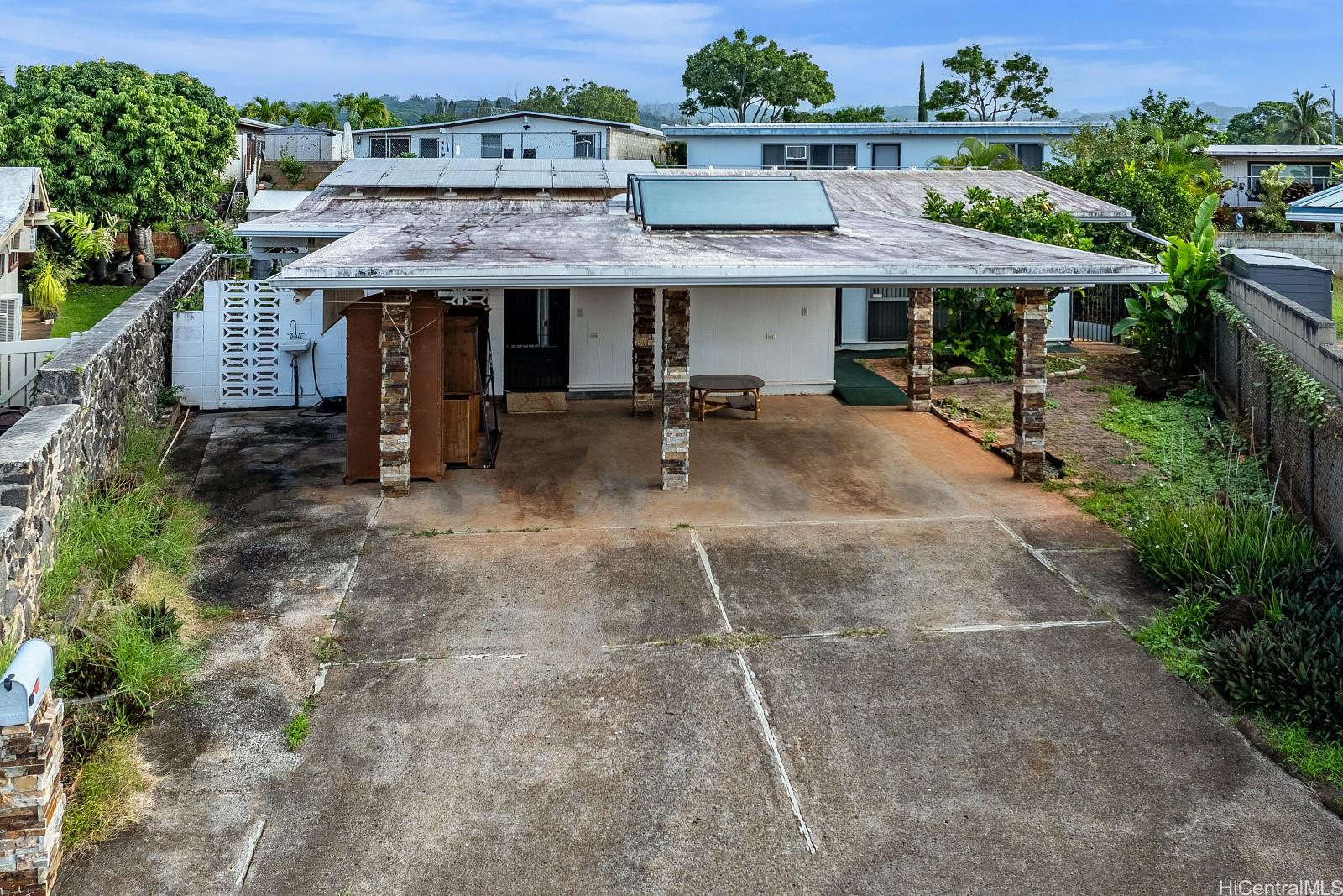1892  Hookupa St Pearl City-upper, PearlCity home - photo 23 of 24