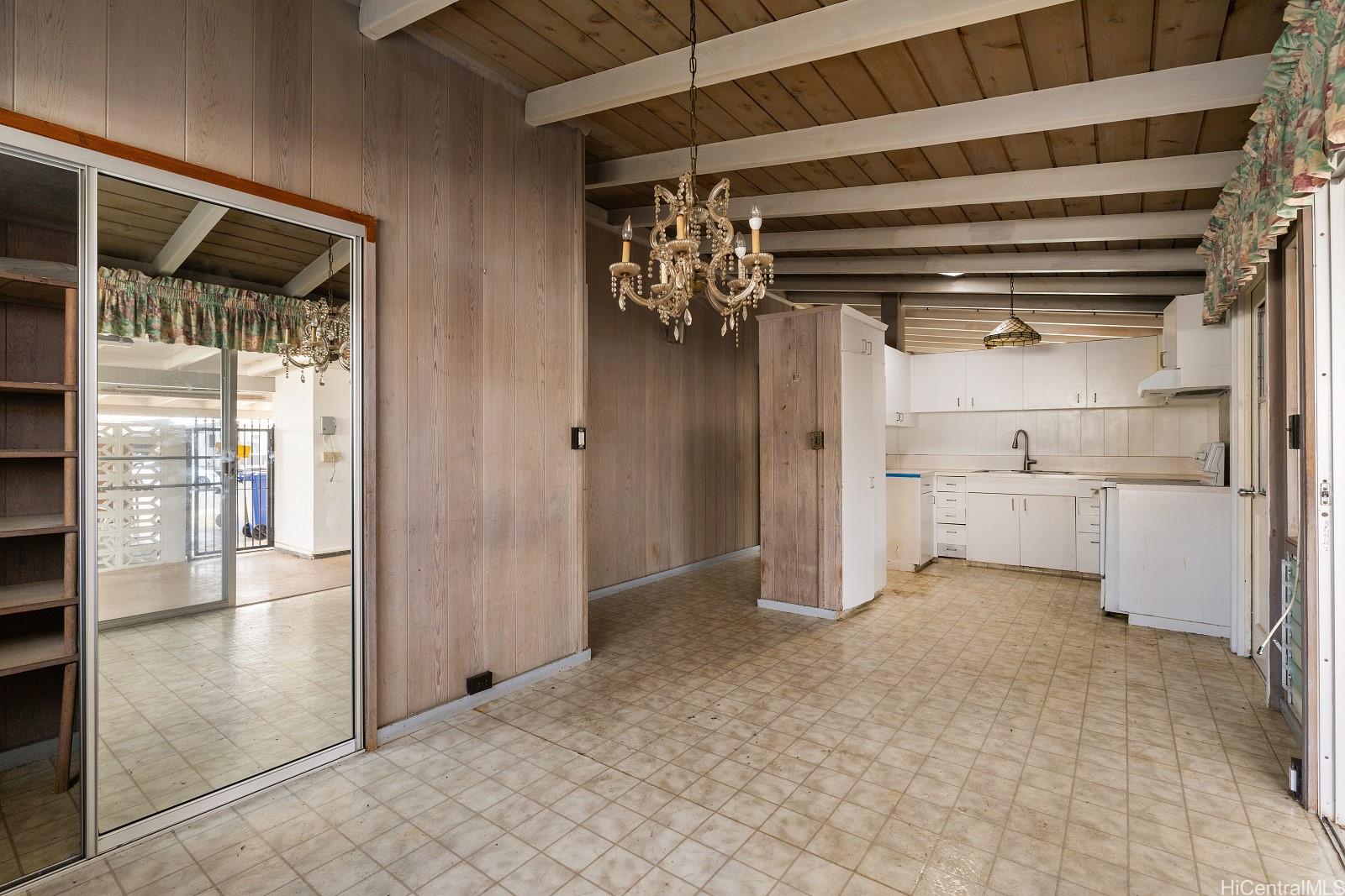 1892  Hookupa St Pearl City-upper, PearlCity home - photo 4 of 24