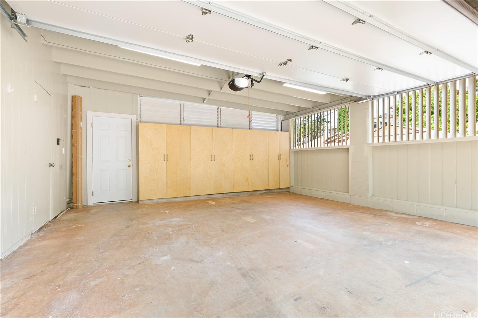 1898  Iwi Way Maunalani Heights, Diamond Head home - photo 13 of 25