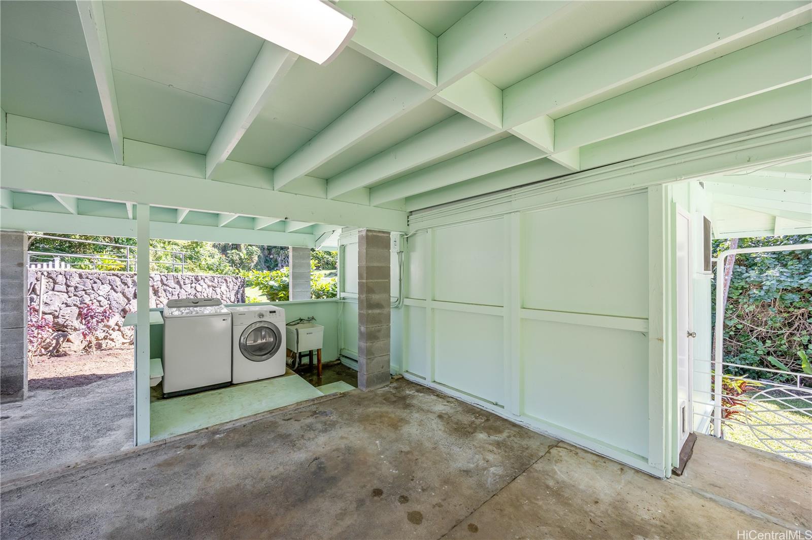 19  Hinalo Place Dowsett, Honolulu home - photo 23 of 25