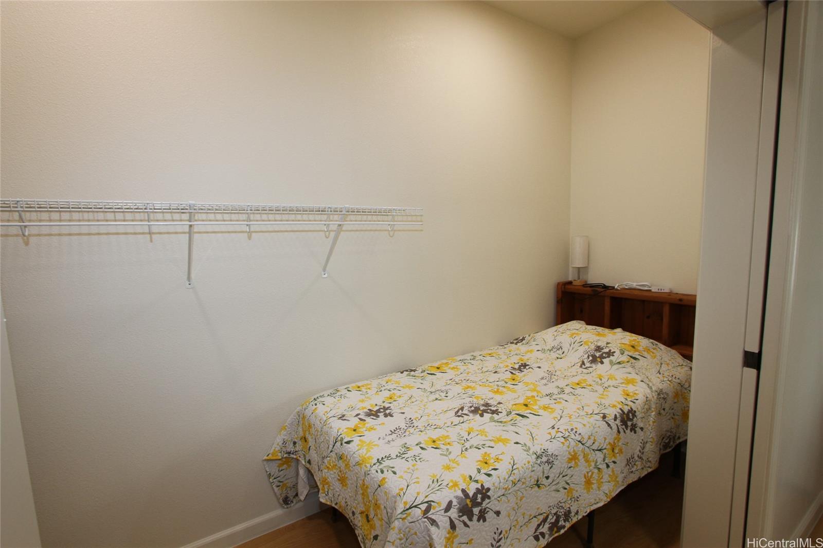 1907 Coyne Street Honolulu - Rental - photo 6 of 8