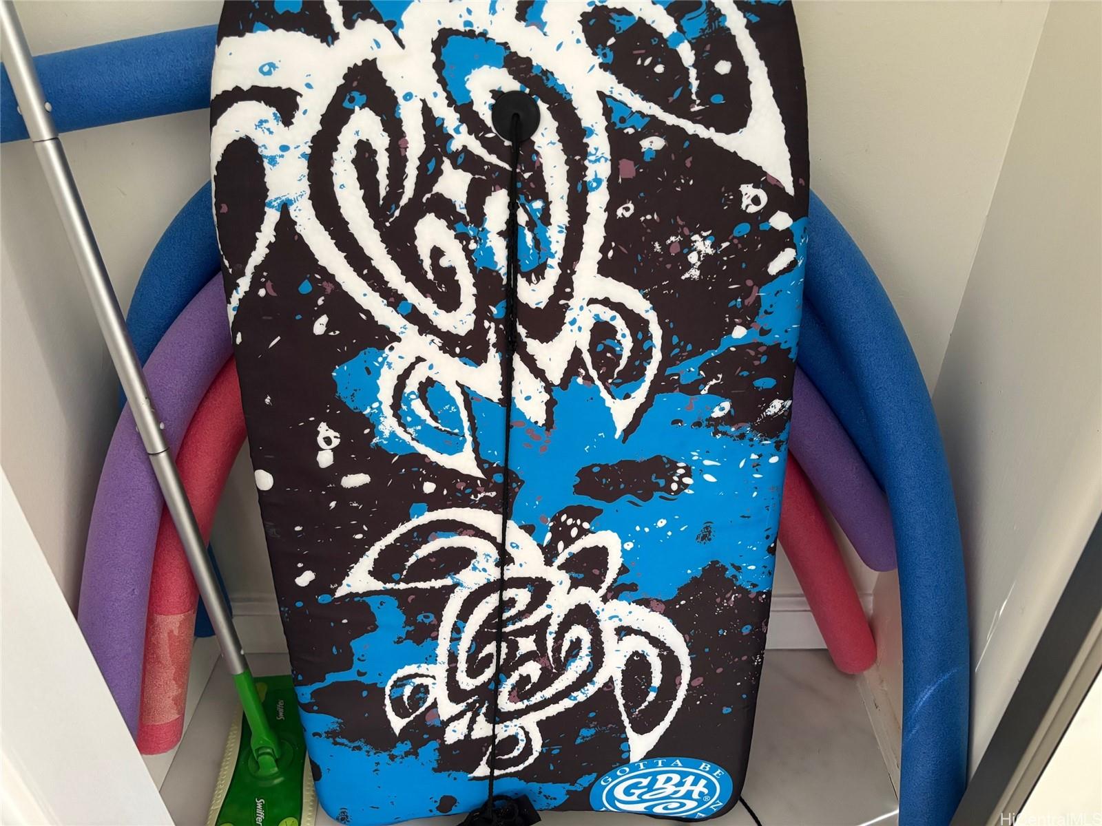 Royal aloha condo # 1308, Honolulu, Hawaii - photo 25 of 25