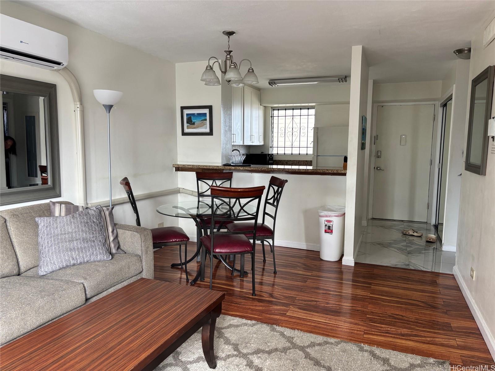 Royal aloha condo # 1308, Honolulu, Hawaii - photo 8 of 25