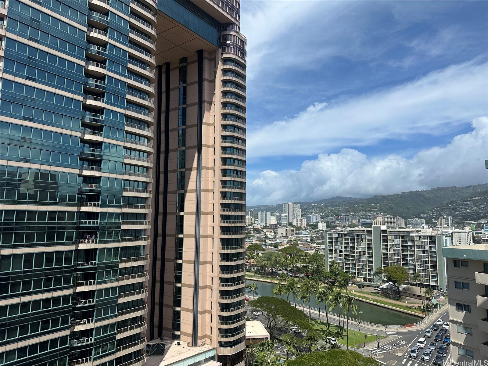 1909 Ala Wai Blvd Honolulu - Rental - photo 12 of 15