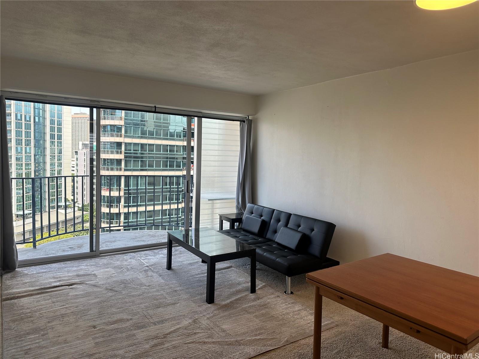 1909 Ala Wai Blvd Honolulu - Rental - photo 5 of 15