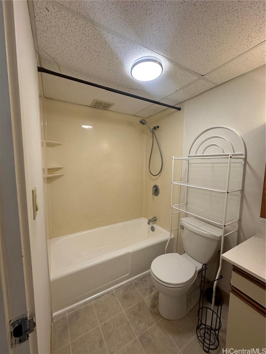 1909 Ala Wai Blvd Honolulu - Rental - photo 9 of 15