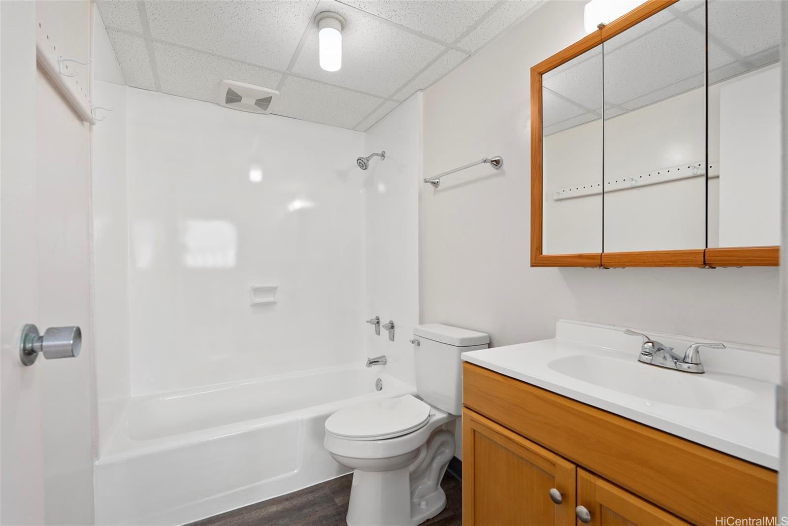 Royal Aloha condo # 302, Honolulu, Hawaii - photo 12 of 15