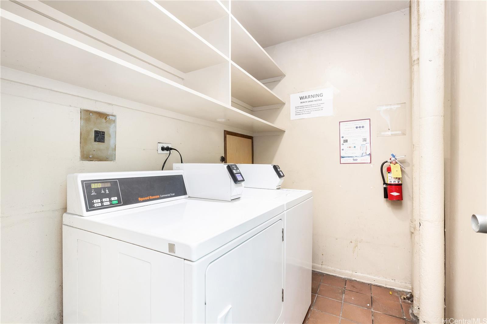 Royal Aloha condo # 410, Honolulu, Hawaii - photo 14 of 15