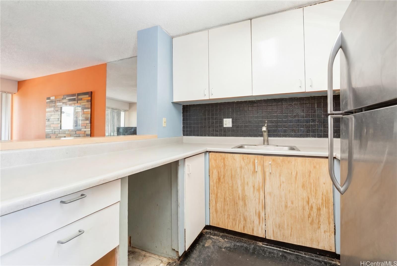 Royal Aloha condo # 410, Honolulu, Hawaii - photo 9 of 15