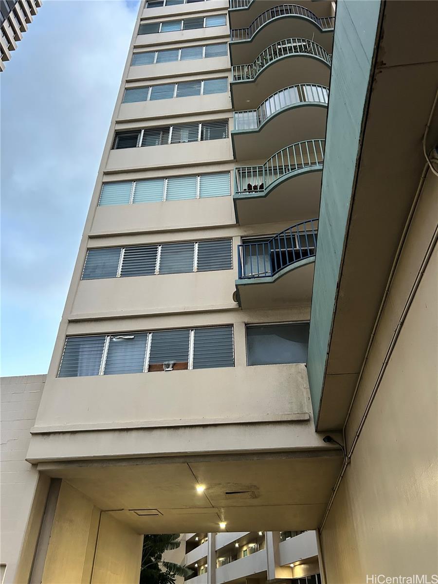 Royal Aloha condo # 509, Honolulu, Hawaii - photo 7 of 25