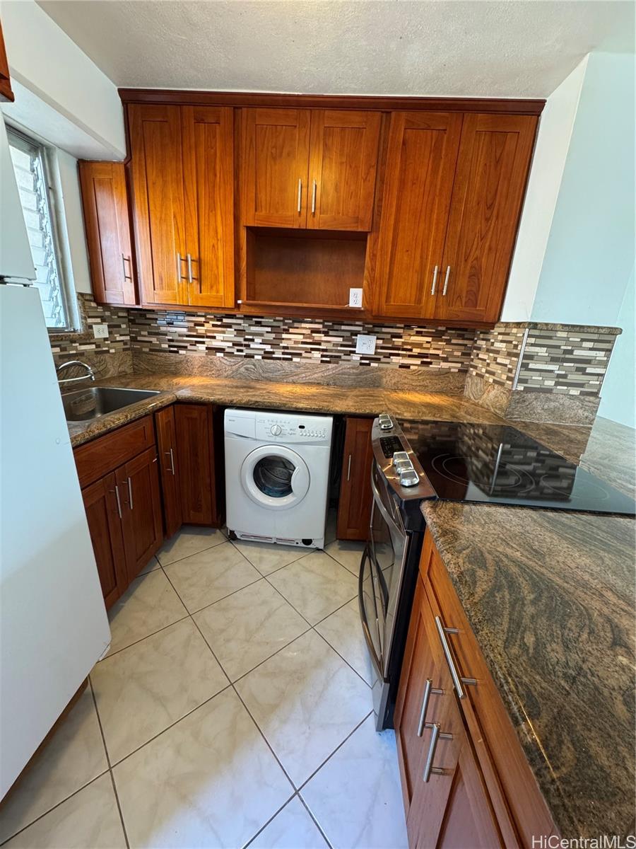 Royal Aloha condo # 604, Honolulu, Hawaii - photo 11 of 25