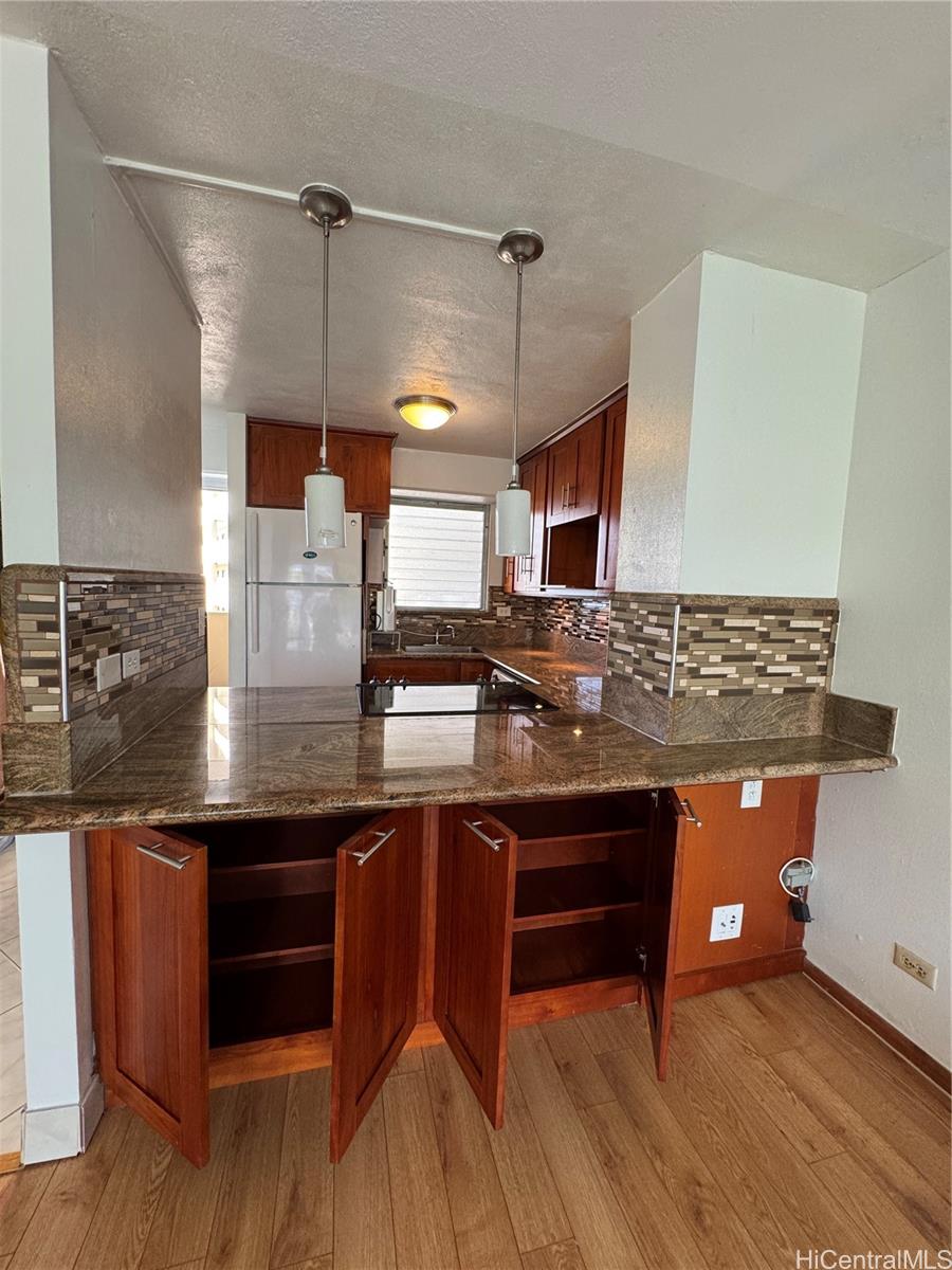 Royal Aloha condo # 604, Honolulu, Hawaii - photo 16 of 25