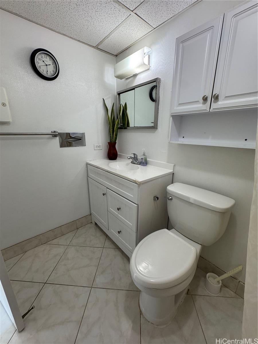 Royal Aloha condo # 604, Honolulu, Hawaii - photo 21 of 25