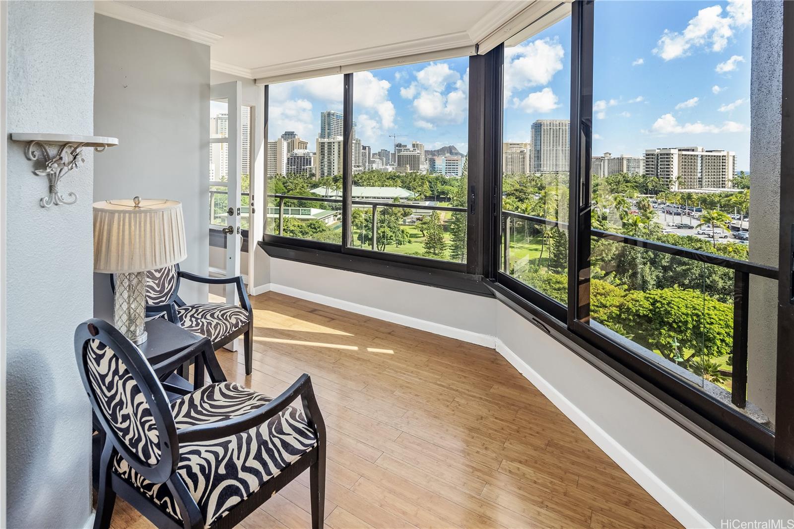 Canterbury Pl condo # 10B, Honolulu, Hawaii - photo 17 of 23