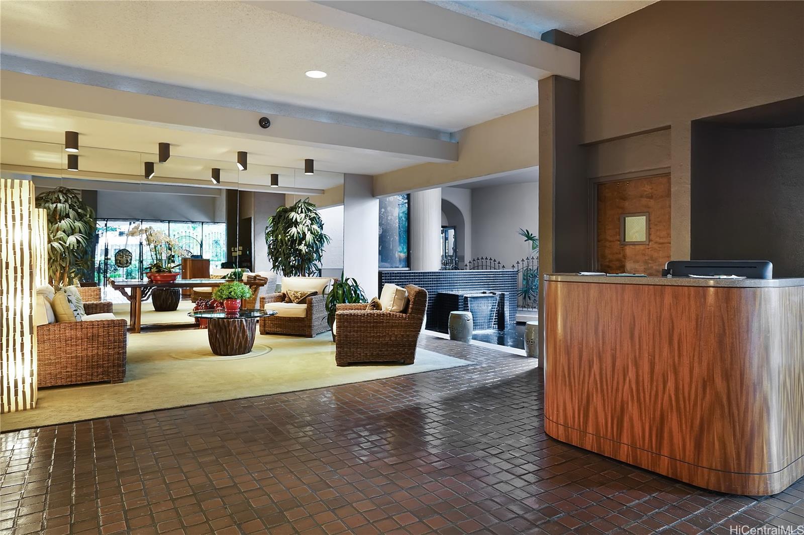 Canterbury Pl condo # 10B, Honolulu, Hawaii - photo 23 of 23