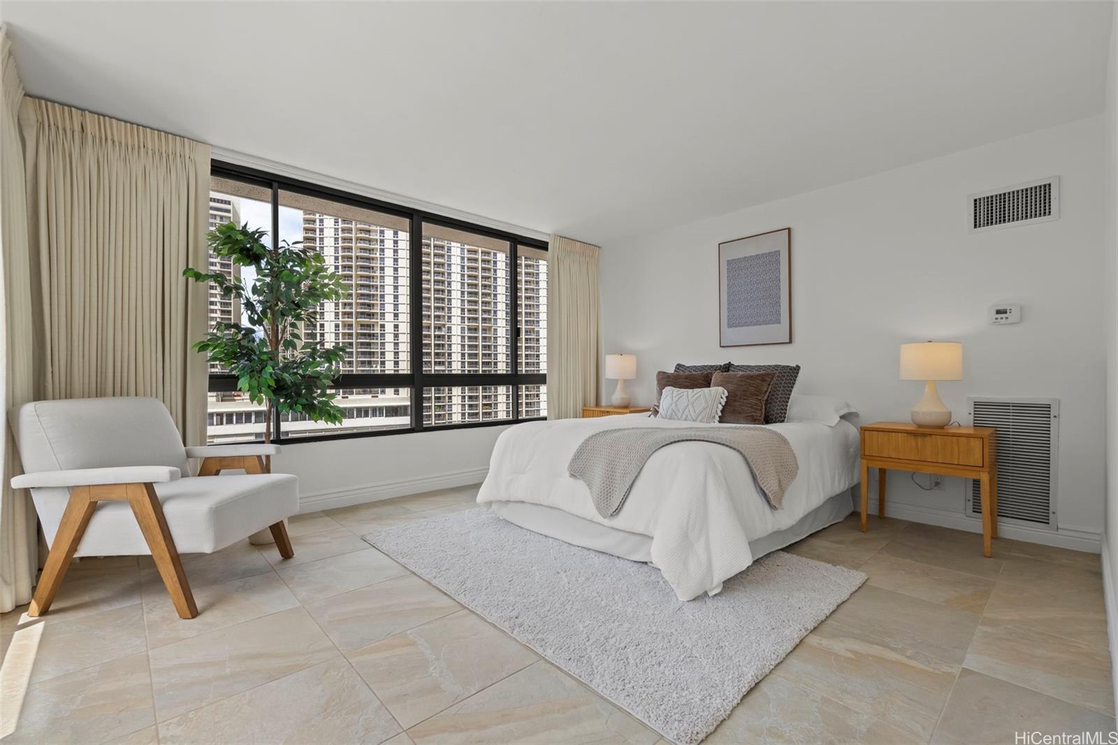 Canterbury Pl condo # 16A, Honolulu, Hawaii - photo 11 of 22