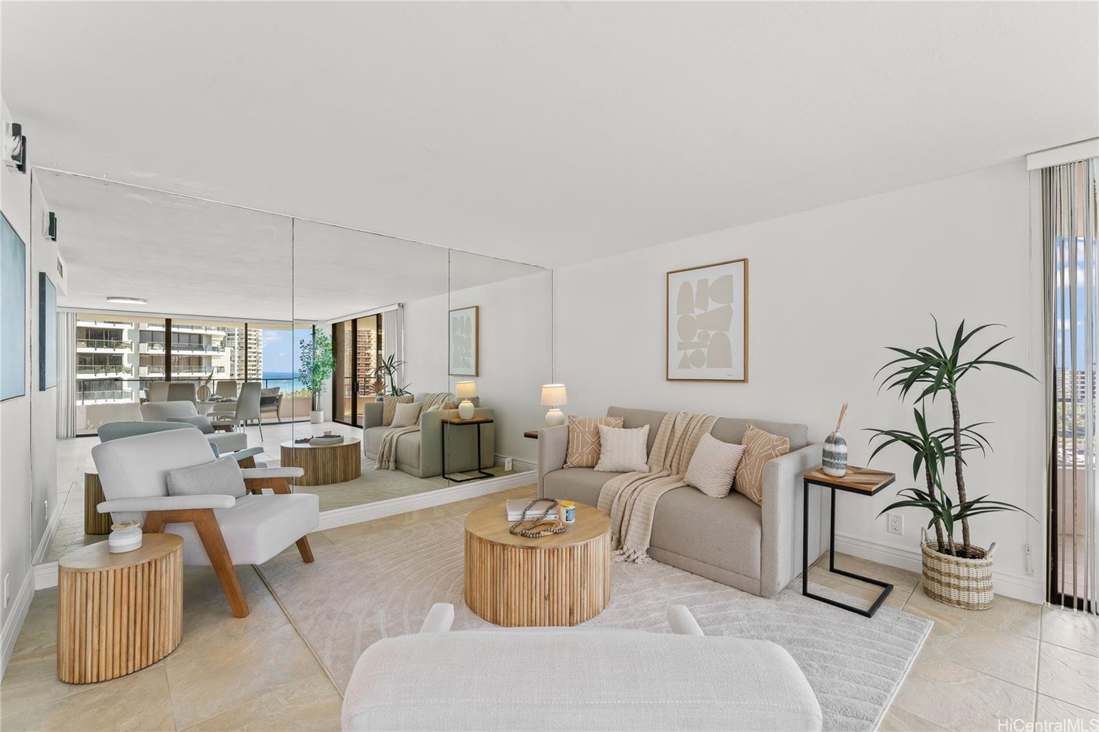 Canterbury Pl condo # 16A, Honolulu, Hawaii - photo 10 of 22