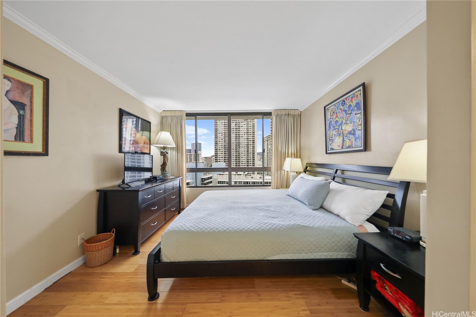 Canterbury Pl condo # 18A, Honolulu, Hawaii - photo 11 of 24