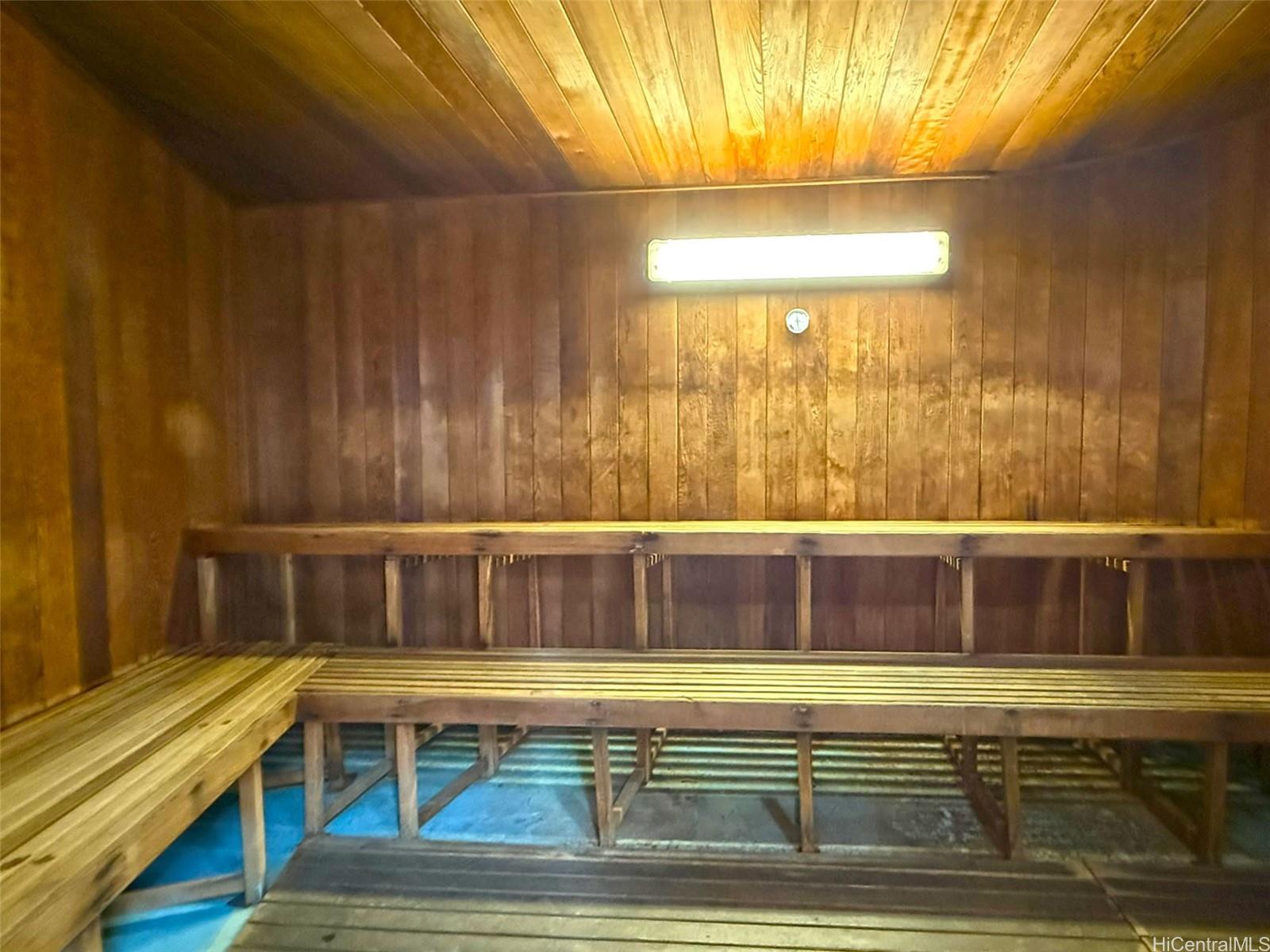 Canterbury Pl condo # 18A, Honolulu, Hawaii - photo 18 of 24