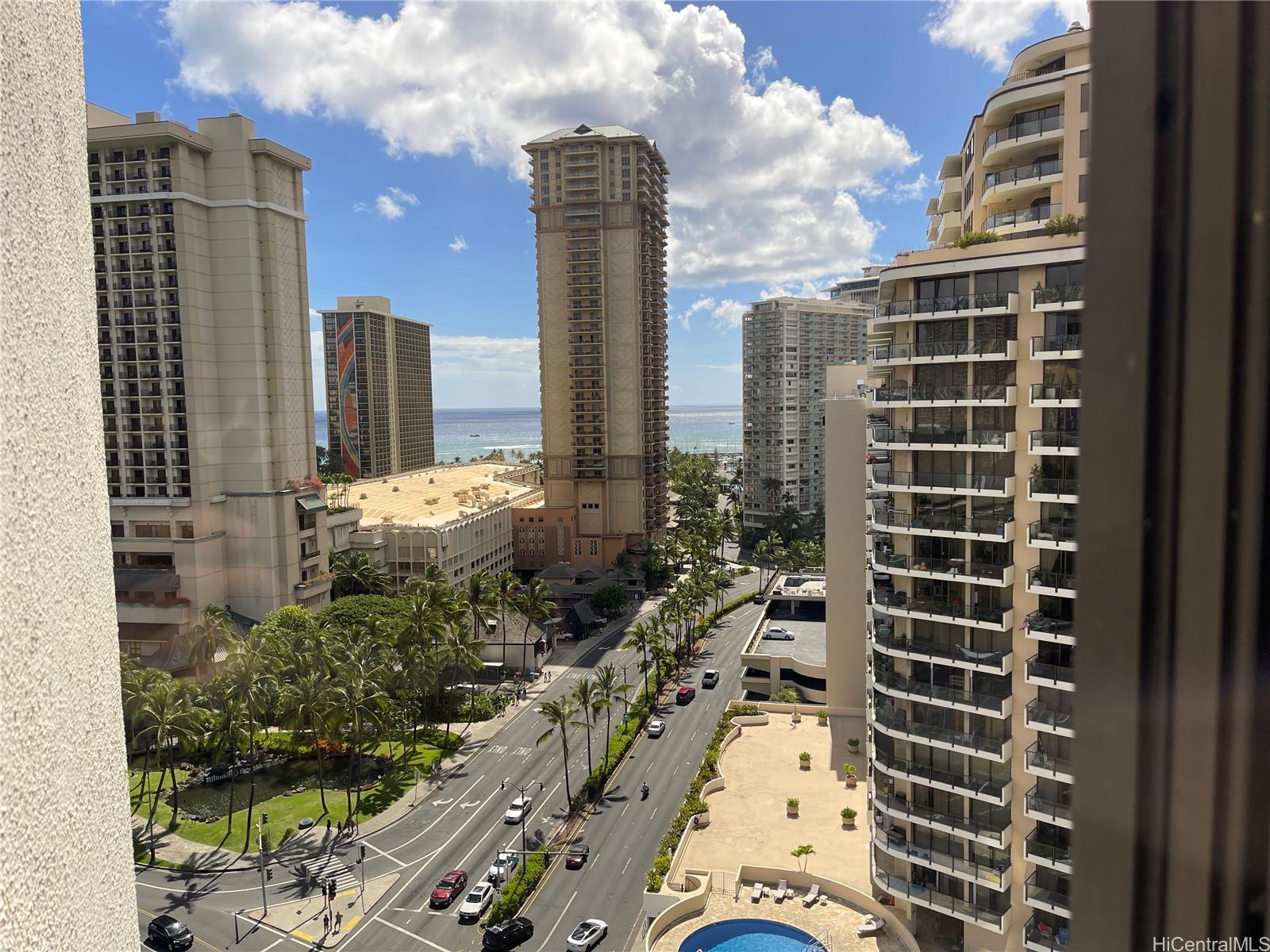 Canterbury Pl condo # 18B, Honolulu, Hawaii - photo 10 of 13