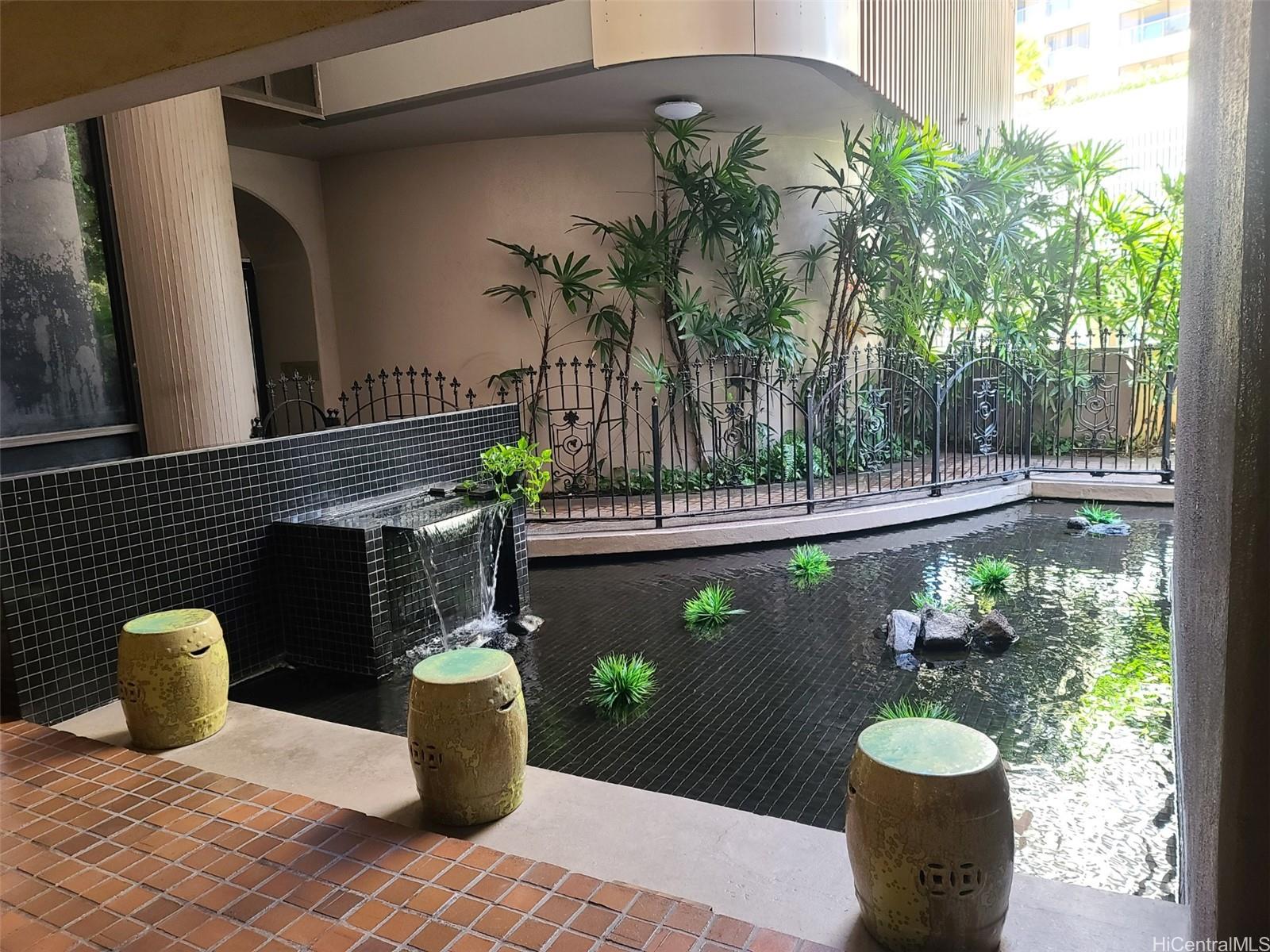 Canterbury Pl condo # 18C, Honolulu, Hawaii - photo 12 of 22