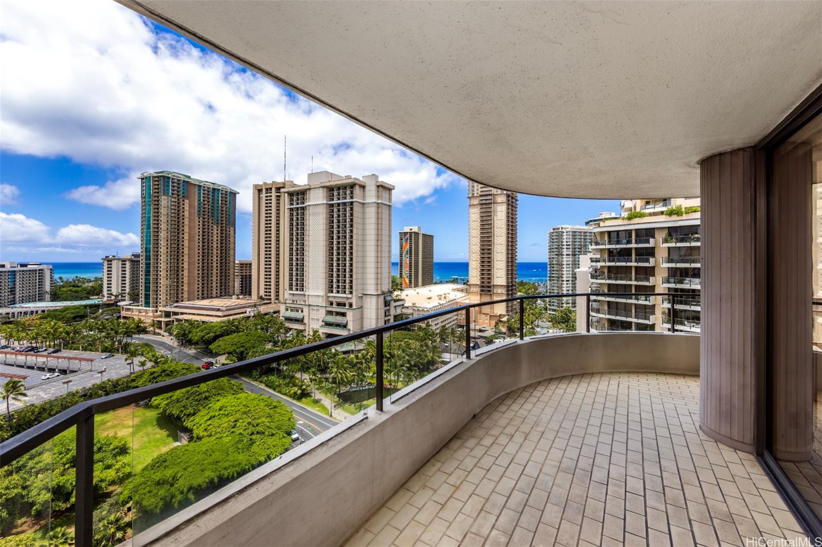 Canterbury Pl condo # 19A, Honolulu, Hawaii - photo 14 of 25