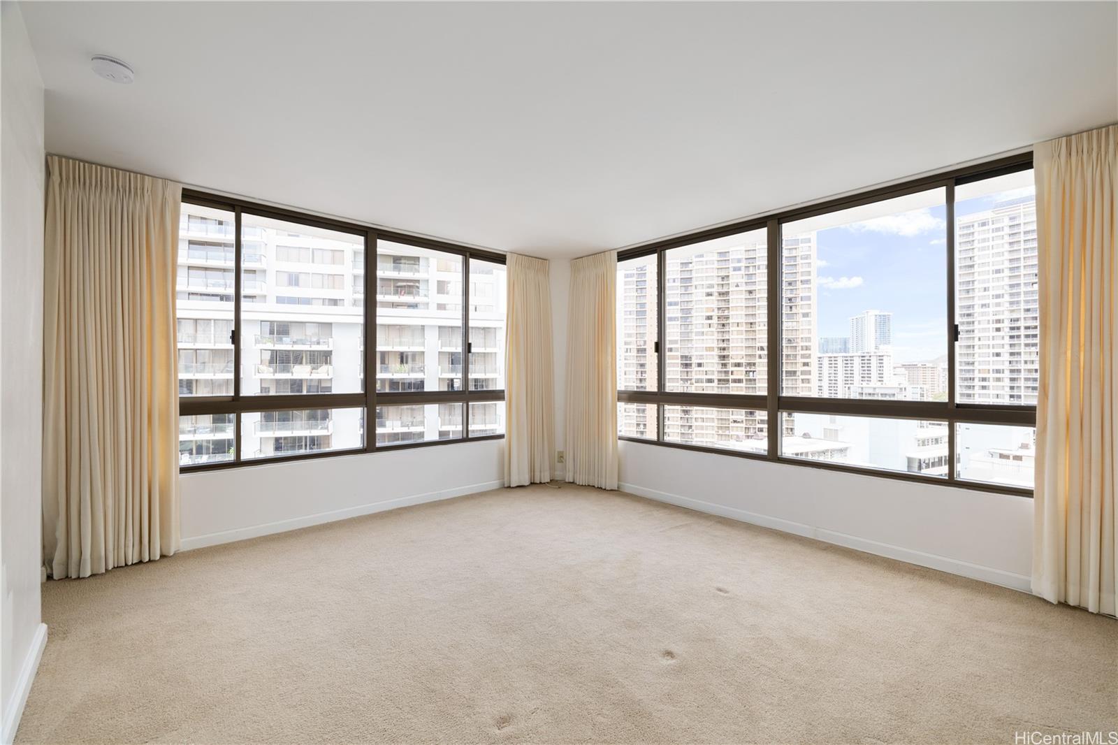 Canterbury Pl condo # 19A, Honolulu, Hawaii - photo 12 of 25