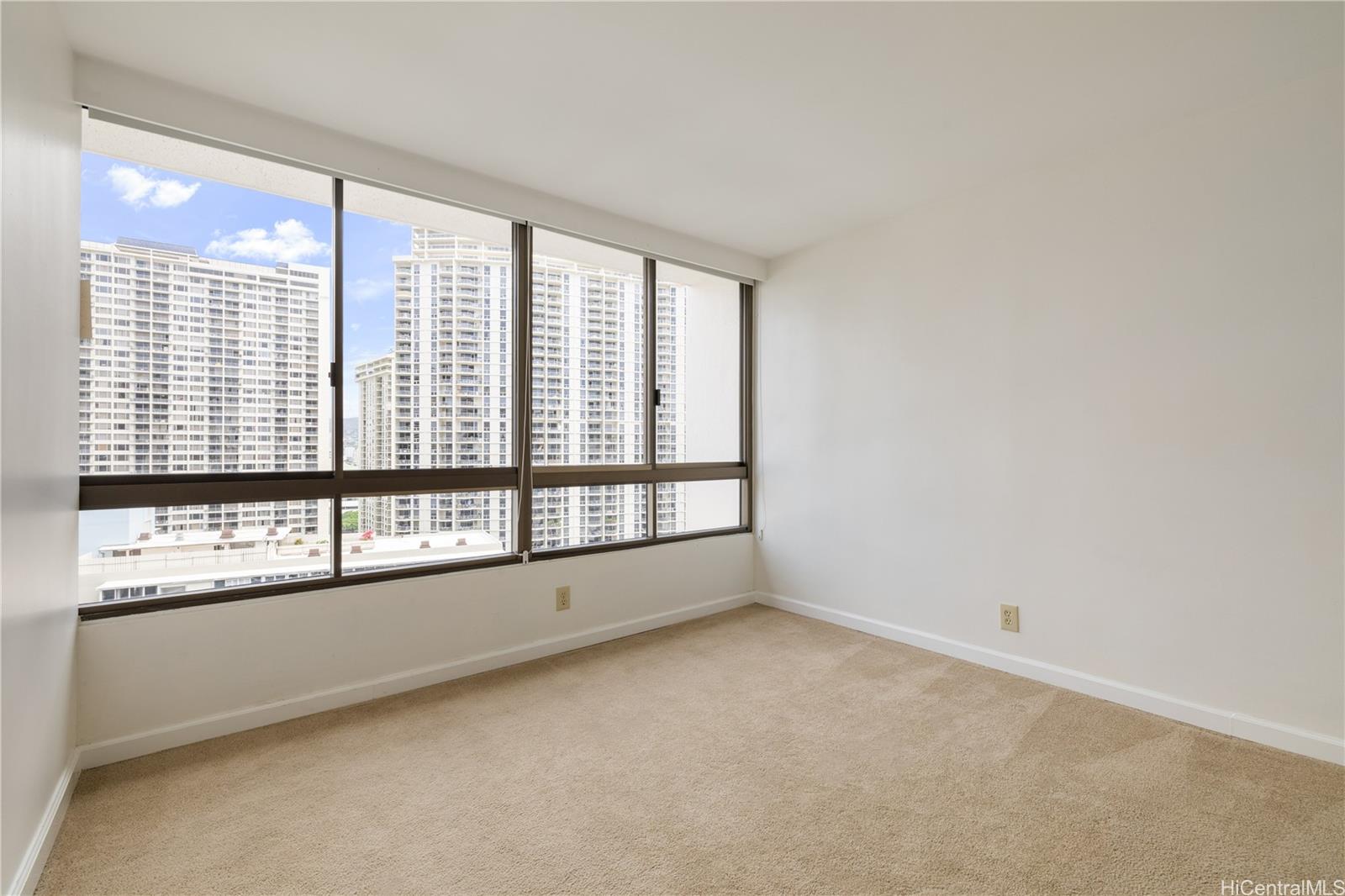 Canterbury Pl condo # 19A, Honolulu, Hawaii - photo 16 of 25