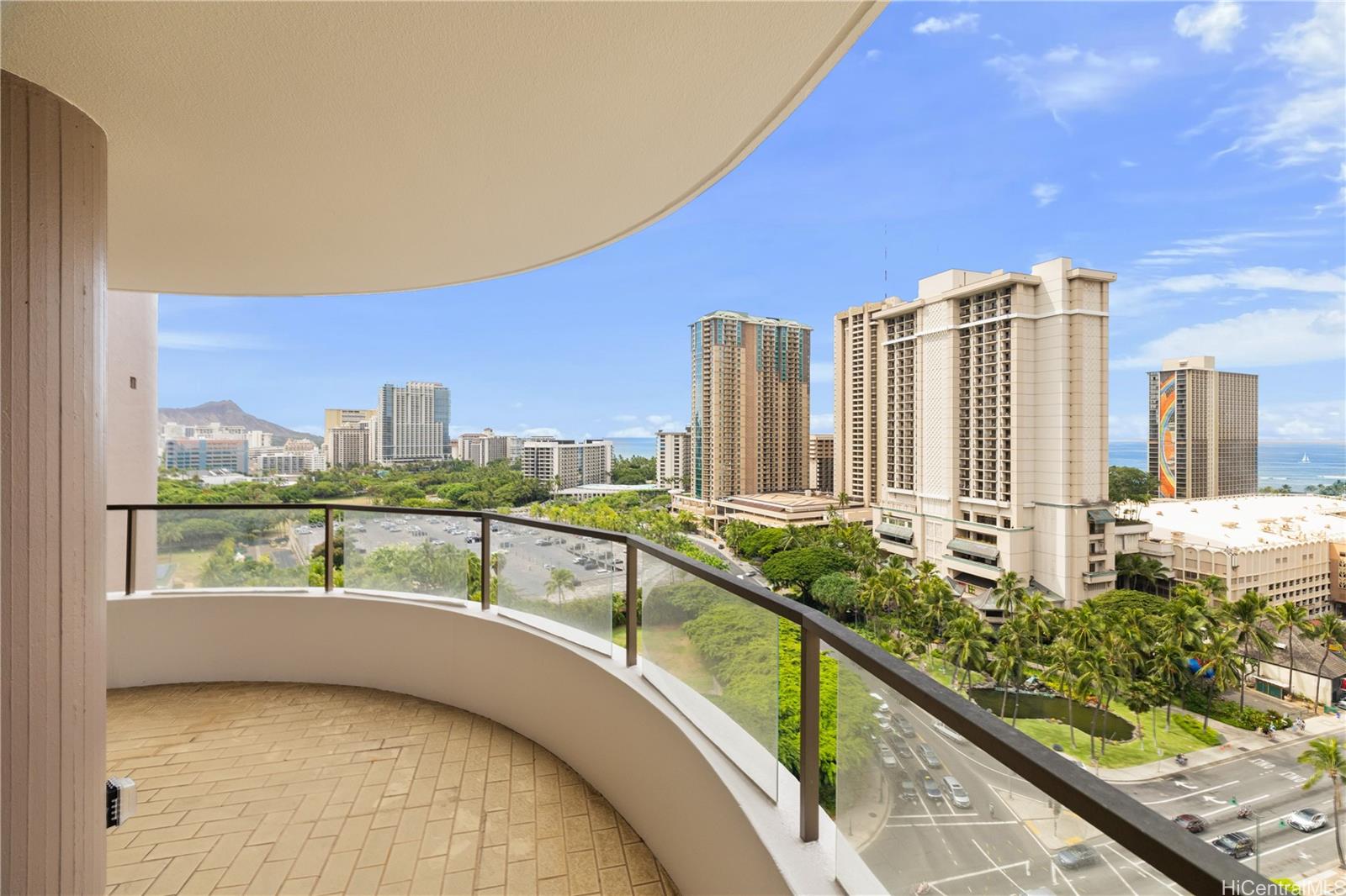 Canterbury Pl condo # 19A, Honolulu, Hawaii - photo 3 of 25