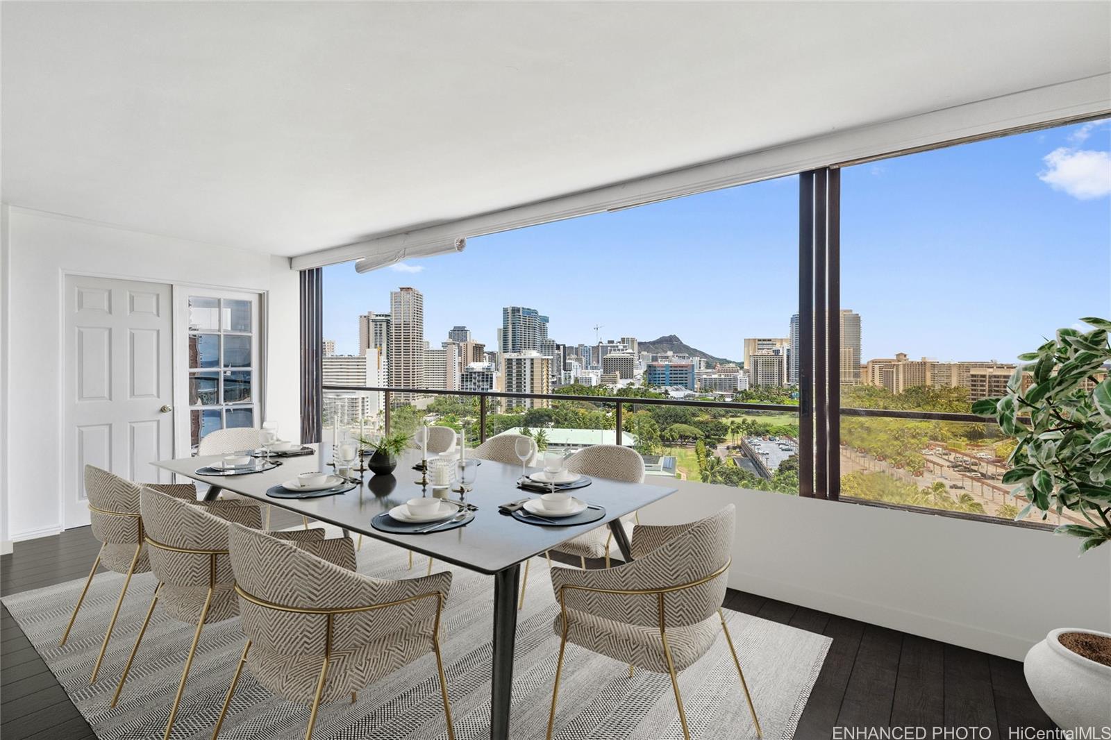 Canterbury Pl condo # 19C, Honolulu, Hawaii - photo 6 of 15