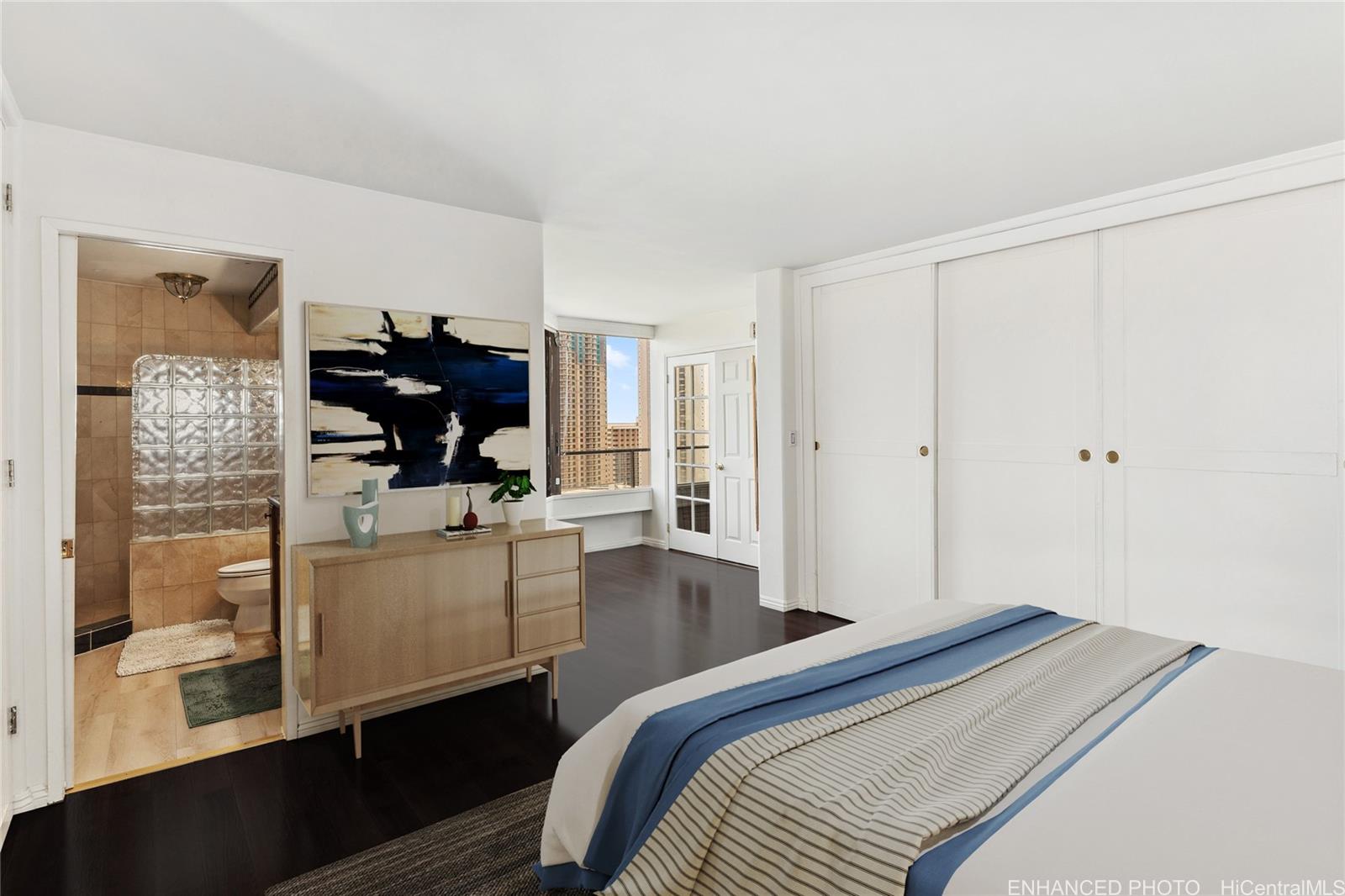 Canterbury Pl condo # 19C, Honolulu, Hawaii - photo 8 of 15