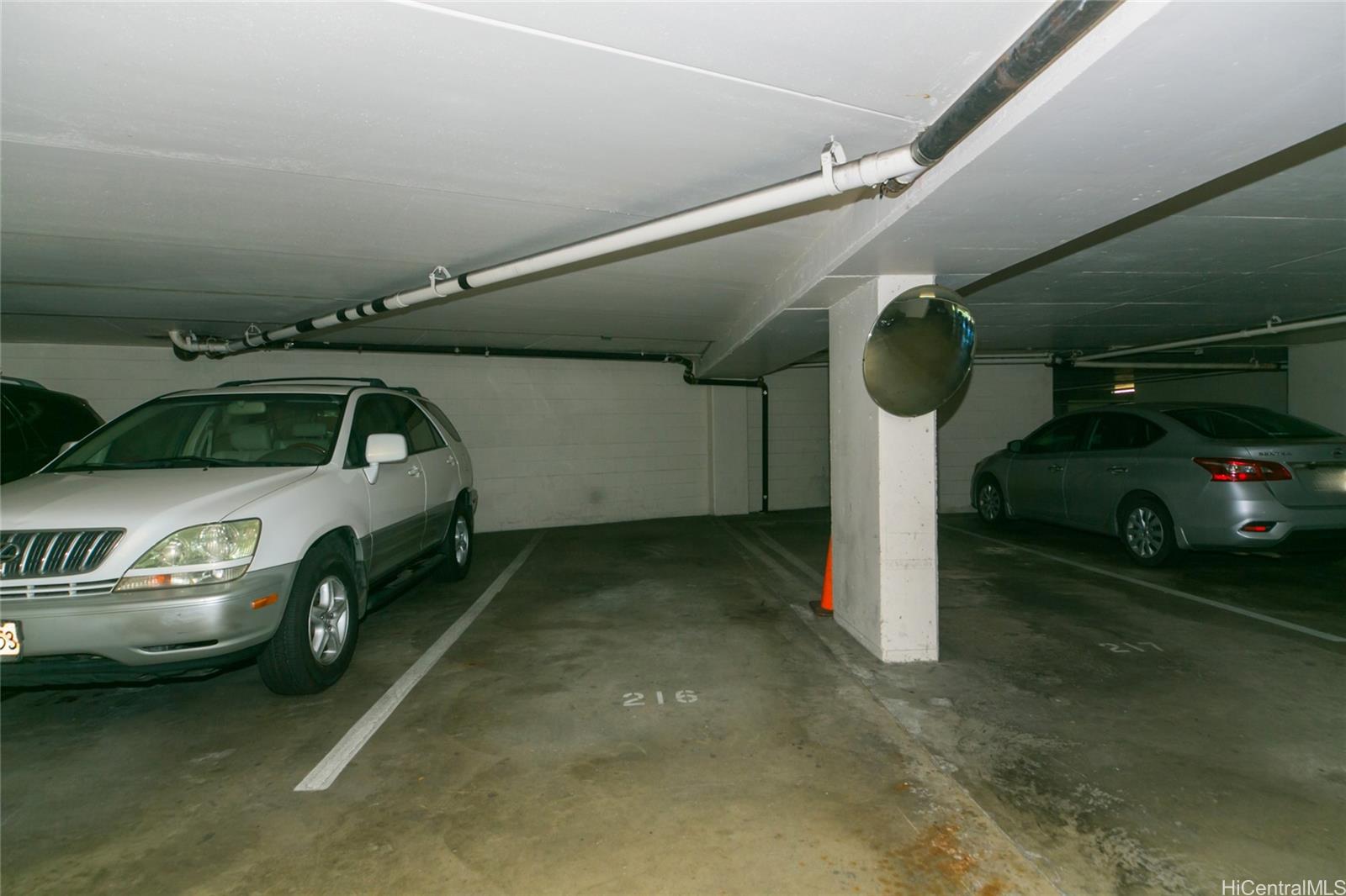 1910 Ala Moana Blvd Honolulu - Rental - photo 21 of 25