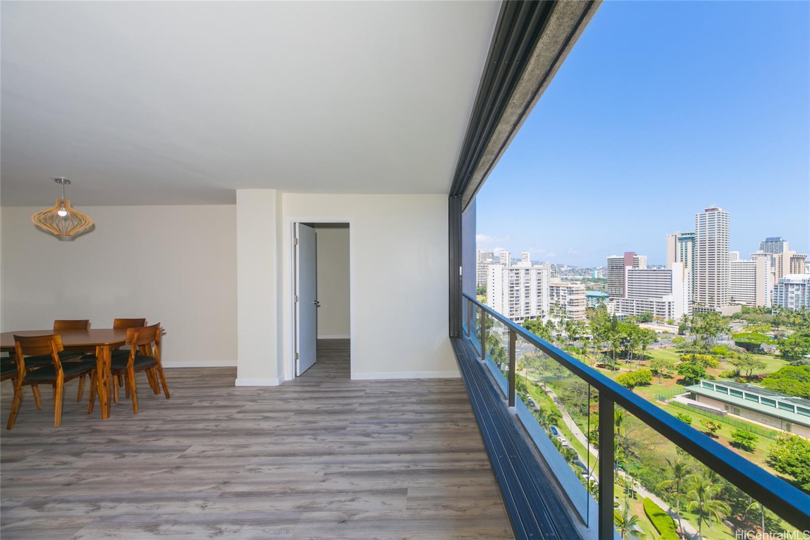 1910 Ala Moana Blvd Honolulu - Rental - photo 5 of 25