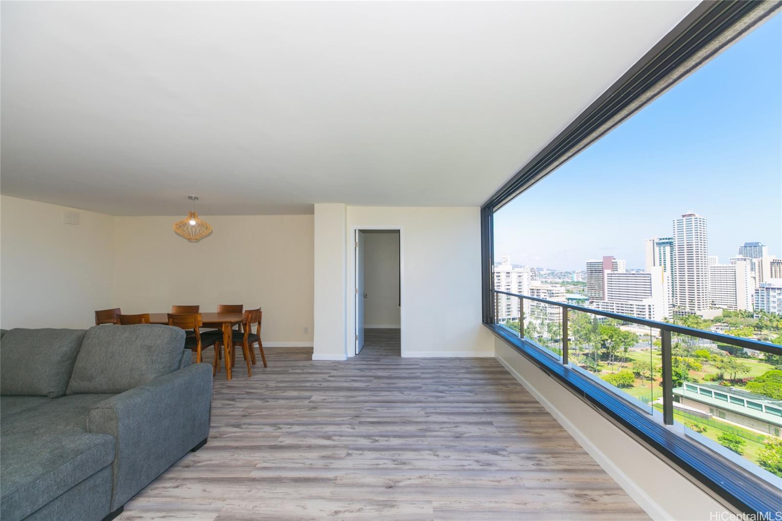 1910 Ala Moana Blvd Honolulu - Rental - photo 6 of 25