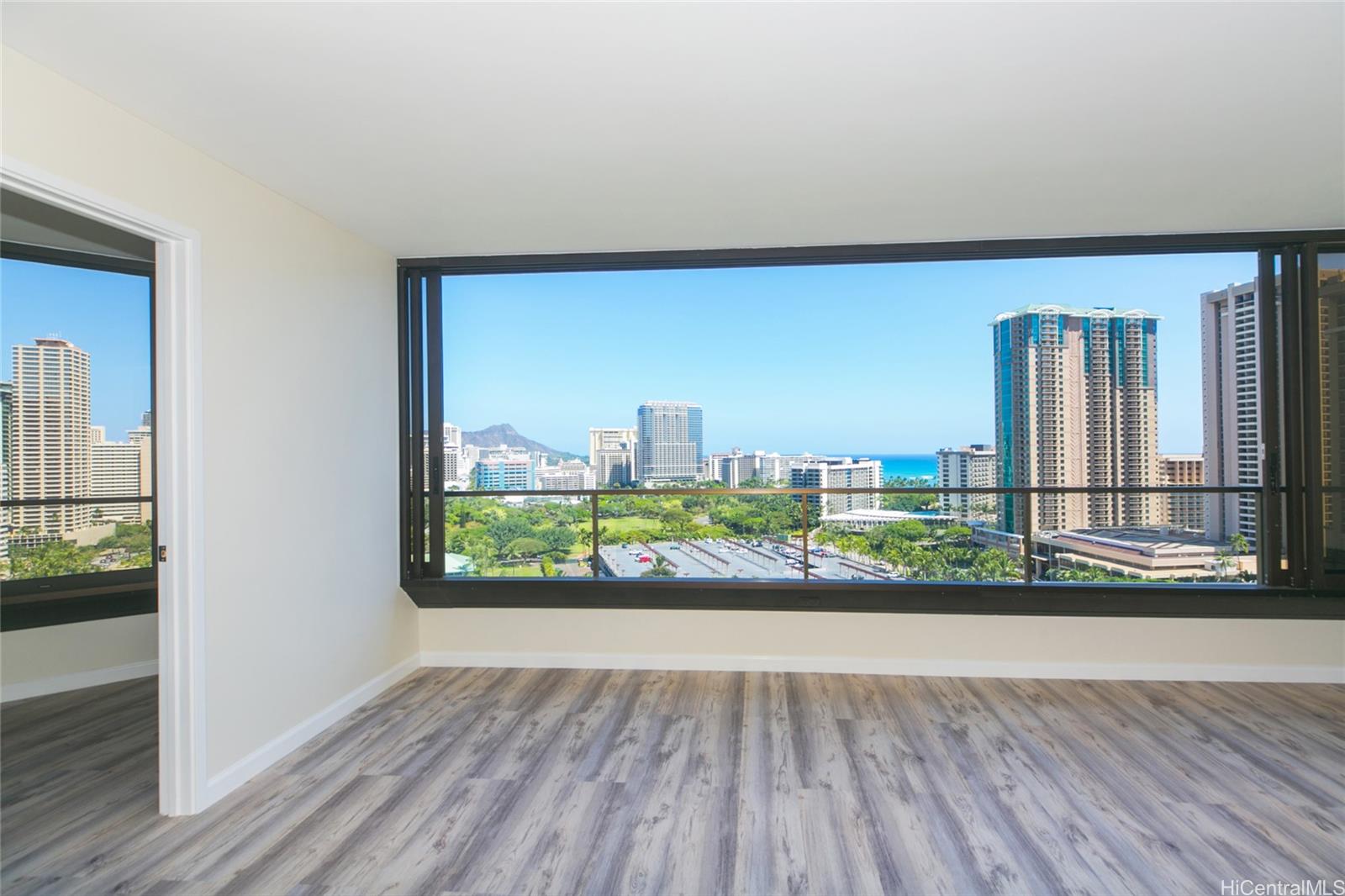 1910 Ala Moana Blvd Honolulu - Rental - photo 7 of 25