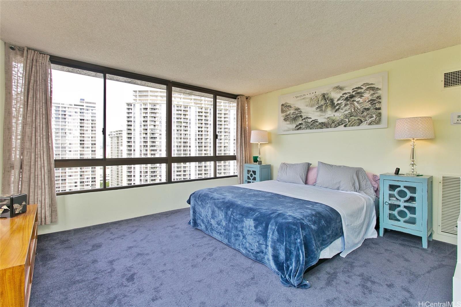 Canterbury Pl condo # 25A, Honolulu, Hawaii - photo 11 of 19