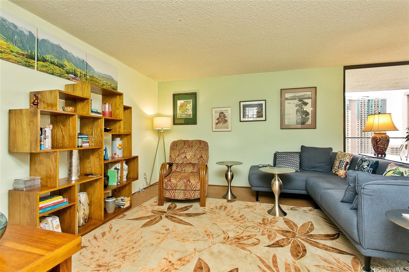 Canterbury Pl condo # 25A, Honolulu, Hawaii - photo 6 of 19